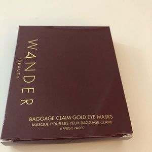 Wander Beauty Baggage Claim Gold Eye Masks.
